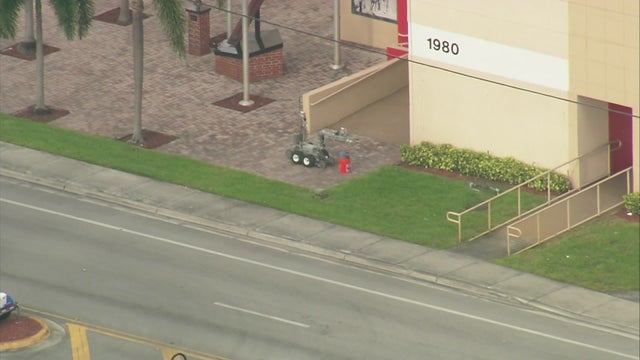 Lauderhill-Fire-Station-Bomb-Scare.jpg 