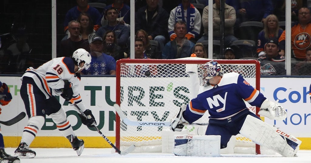 Neal's 4 Goals Lead Oilers Over Islanders - CBS New York