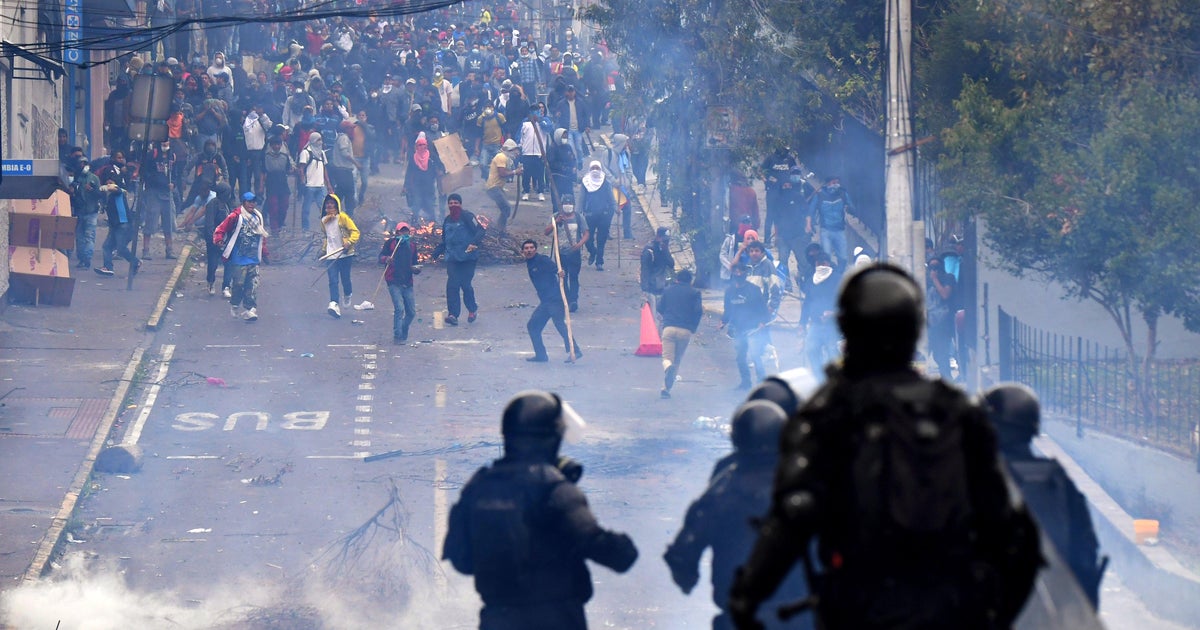 Ecuador imposes curfew as protesters for President Lenin Moreno to