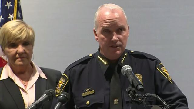 cbsn-fusion-fort-worth-police-shooting-atatiana-jefferson-mayor-police-chief-apologize-announce-investigation.jpg 
