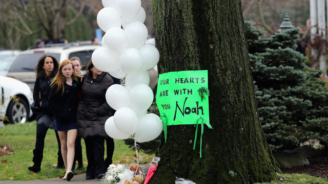 First Funerals Held For Victims Of CT Elementary School Massacre 