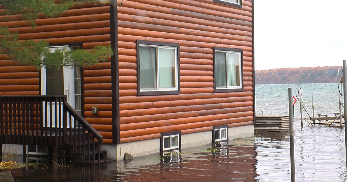 Lake Shamineau Floodwater Swallows 37 Homes And Cabins CBS Minnesota
