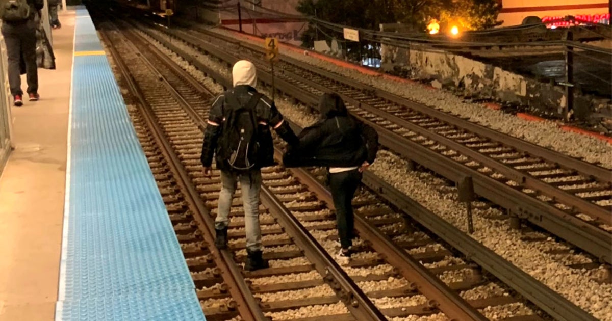 Photo Shows Shocking Example Of Danger Of People Getting Onto CTA