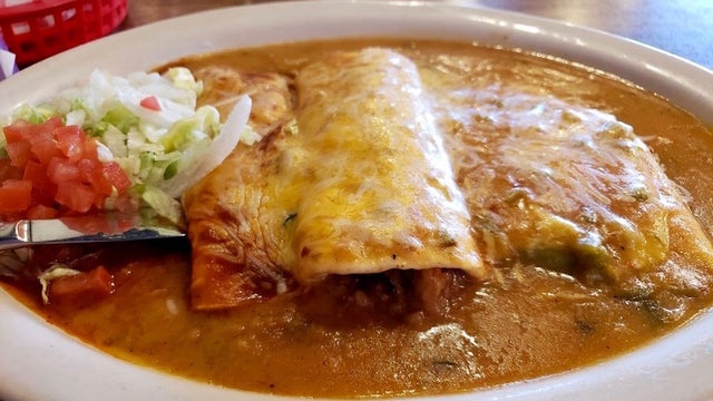 Chakas-Mexican-Restaurant-credit-Steve-S-H-C.-Yelp.jpg 