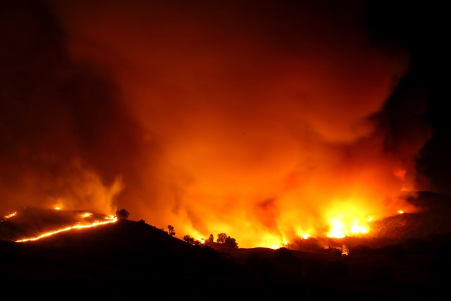 Evacuations Issued For Parts of Sonoma County As Kincade Fire Spreads 