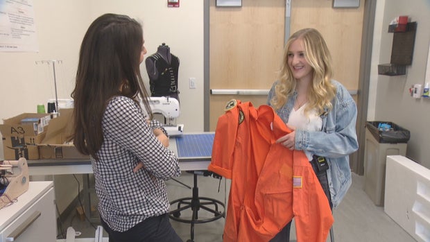 FIRST RESPONDERS IN SPACE 10PKG.transfer_frame_357