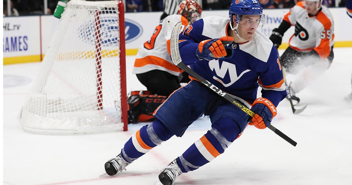 Barzal Leads Islanders In Win Over Flyers - CBS New York