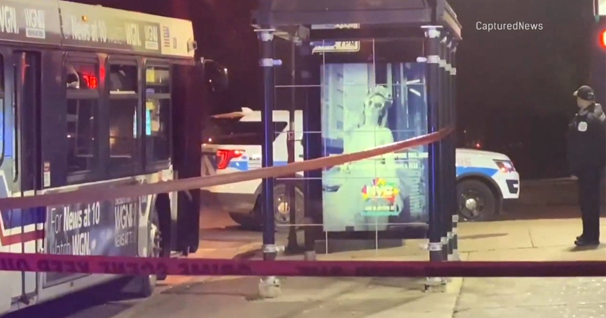 Boy, 15, Shot And Wounded On CTA Bus In South Chicago - CBS Chicago