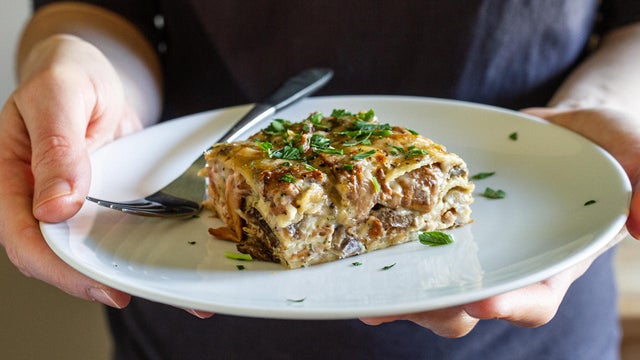 roasted-mushroom-lasagna-2-joy-of-cooking-promo.jpg 