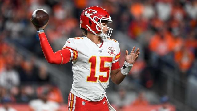 patrick-mahomes-chiefs-1-2.jpg 