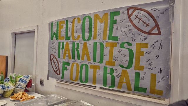 welcome-paradise-football.jpg 