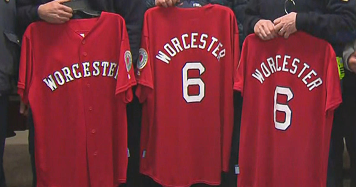 Worcester Red Sox to retire No. 6 in honor of fallen firefighters