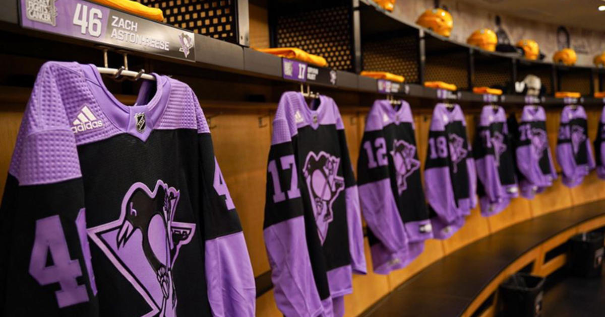 Check out the Penguins' 'Hockey Fights Cancer' warm-up jerseys