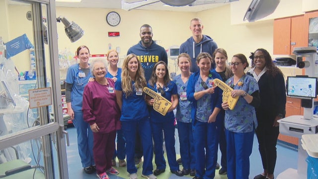 NUGGETS-VISIT-KID-PATIENTS-5VO_frame_422.jpg 