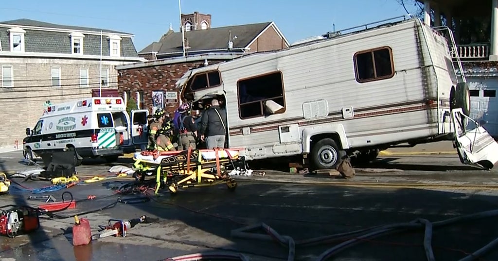 RV Loses Brakes, Smashes Into School Bus As Little Girl Is Boarding