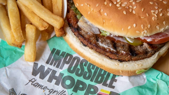 Burger King Begins Selling Meatless Whopper Across U.S. 