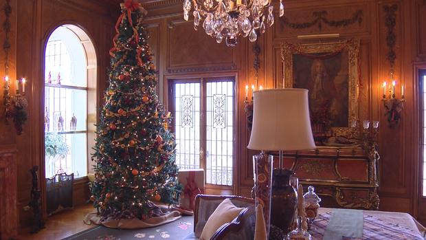 Colorado-Governors-Mansion-holiday-display-10.jpg 