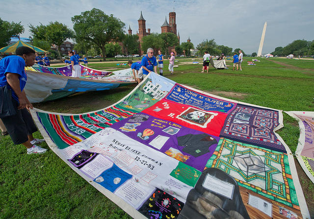 The AIDS Quilt to return to San Francisco