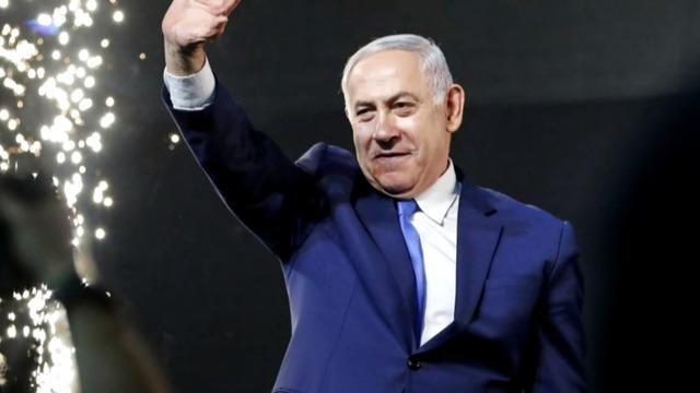 cbsn-fusion-israeli-pm-benjamin-netanyah-charged-fraud-breach-of-trust-thumbnail-410895-640x360.jpg 