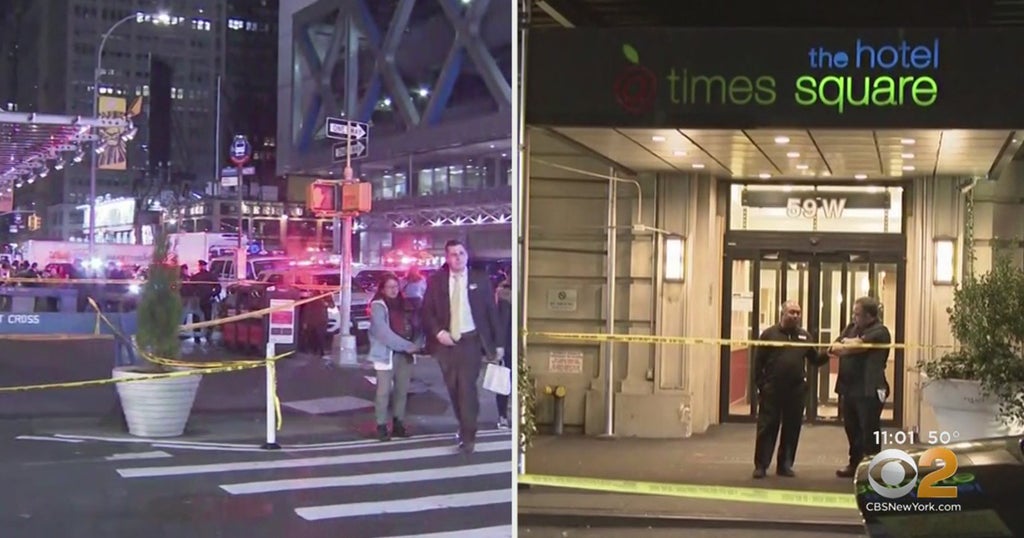 Several Injured In Midtown Stabbings, Police Investigating CBS New York