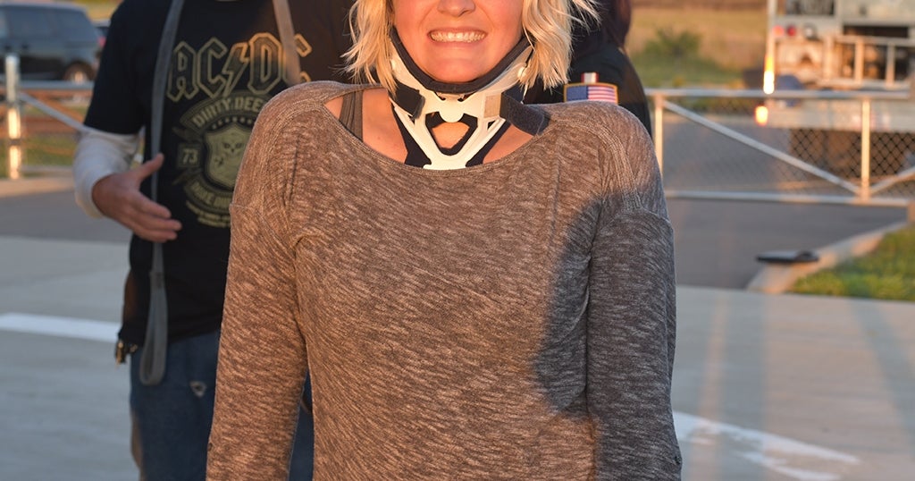 Woman Walks After Suffering Rare Internal Decapitation In Motorcycle(01)