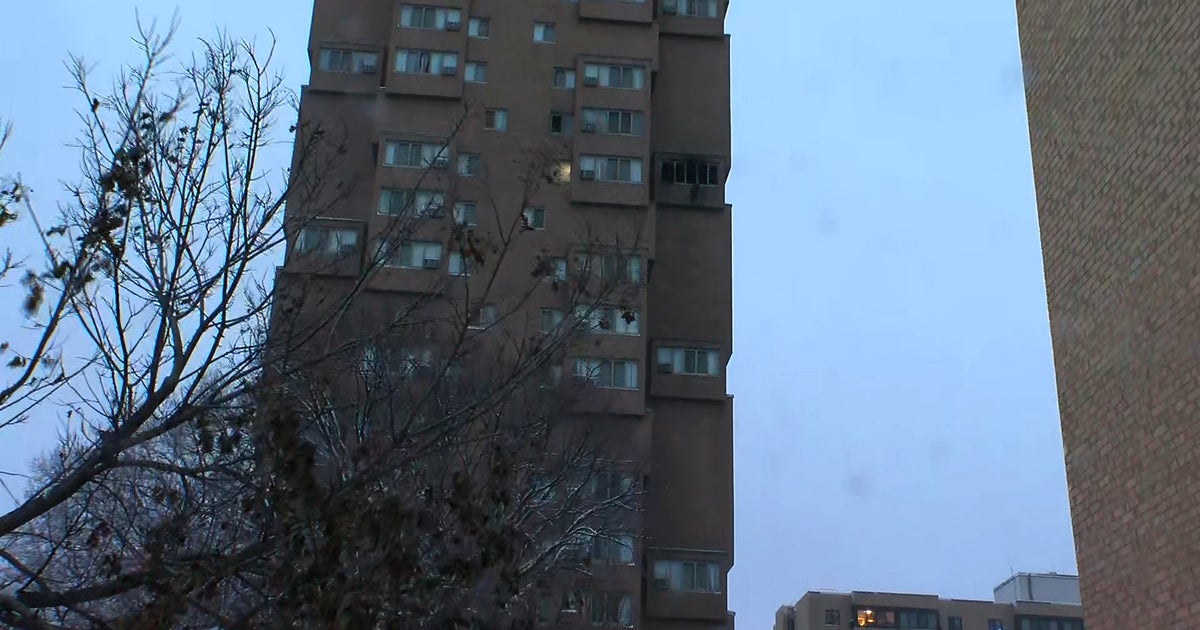 5 Killed After Fire Breaks Out In Minneapolis HighRise Building In(00)