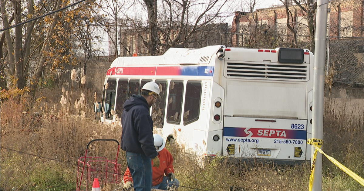 Officials: 5 Injured In Accident Involving SEPTA Bus - CBS Philadelphia