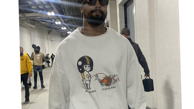 Steelers Wear Interesting Shirts Prior To Big Game Against