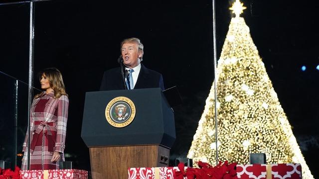 cbsn-fusion-president-trump-and-first-lady-light-this-years-national-christmas-tree-in-dc-thumbnail-421438-640x360.jpg 