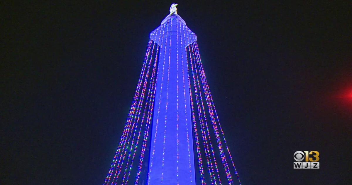 Deck The Halls Washington Monument Lighting Marks Holiday Season In