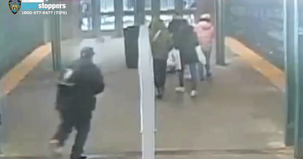 Caught On Camera Man Beats Woman With Umbrella At Queens Subway