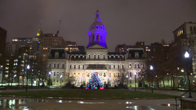 baltimore-city-hall-in-purple-for-ravens-12.9.19.png 