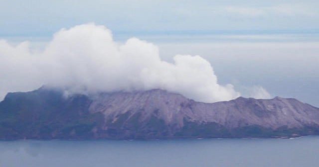 Close look at New Zealand volcano shows its still seismically active