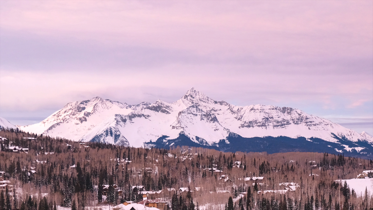 TELLURIDE SNOWSTORM 