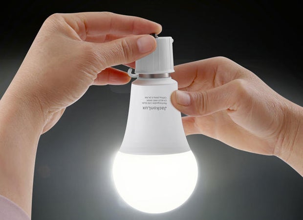 jackonlux-rechargeable-emergency-led-bulbs-660.jpg 