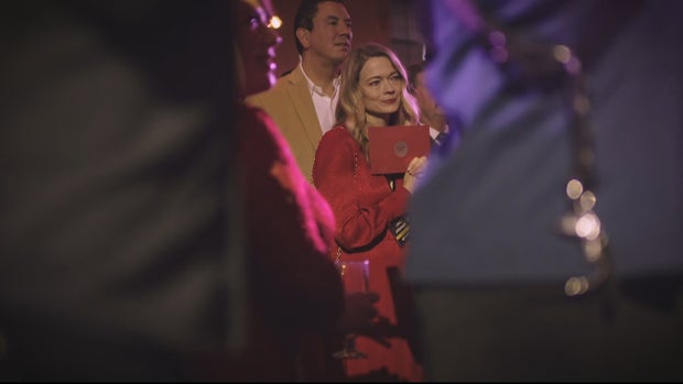 ST JOHN BONUSES 5PKG_frame_510 