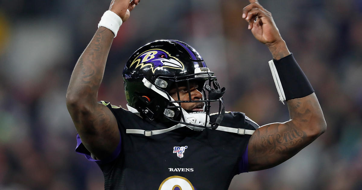 Texans QB Deshaun Watson Calls Ravens' Lamar Jackson 'MVP' During Jersey  Swap - CBS Baltimore