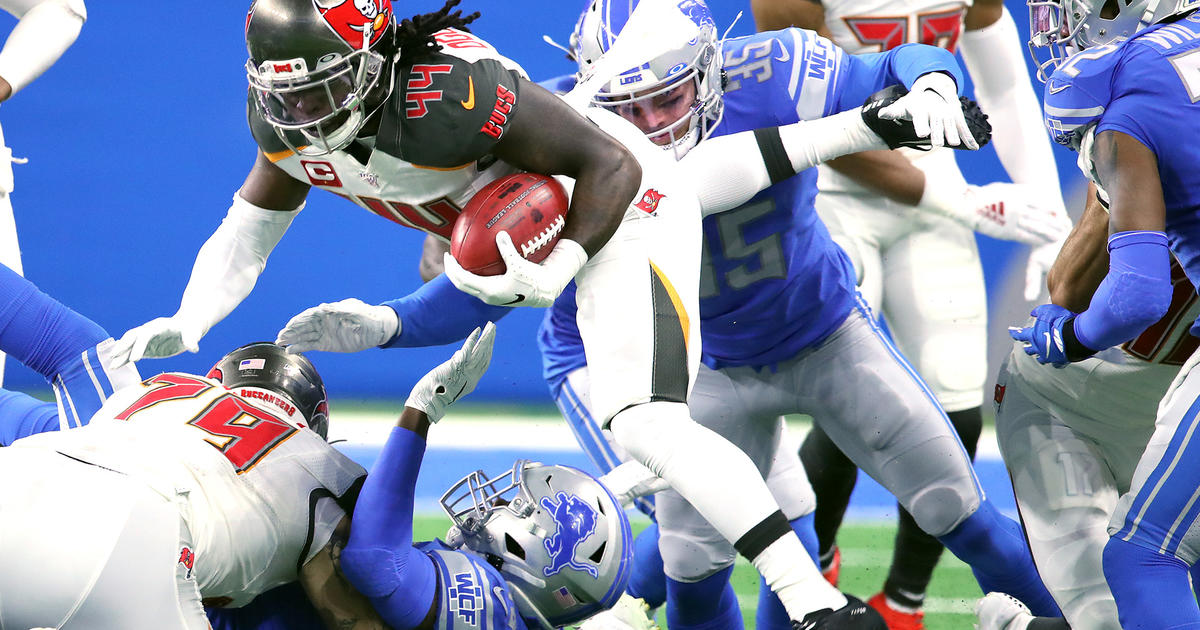 A Detroit Lions fan wears a paper bag over his head during a game News  Photo - Getty Images