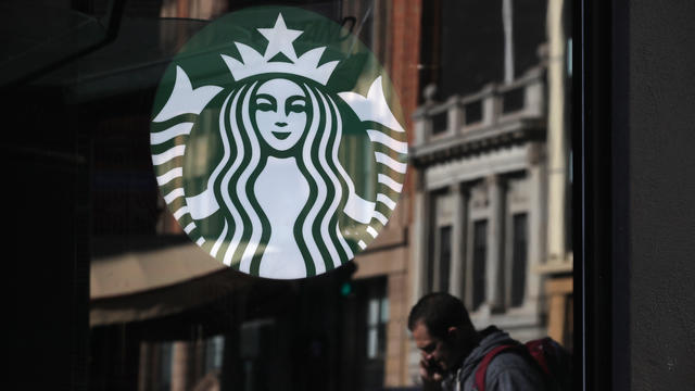 Starbucks Reports Quarterly Earnings 