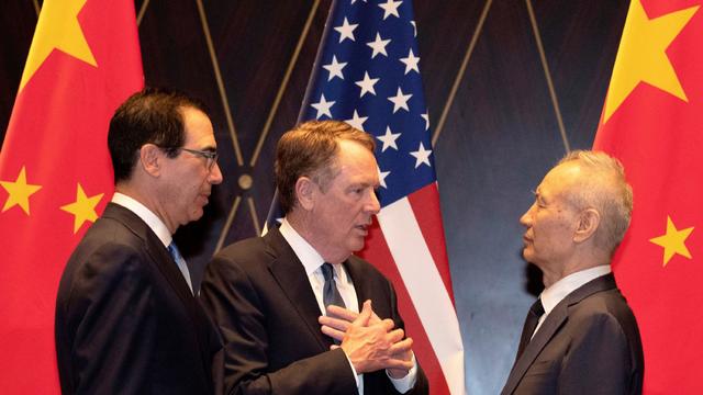 FILE PHOTO: U.S. Trade Representative Lighthizer and Treasury Secretary Mnuchin meet China Vice Premier Liu in China 