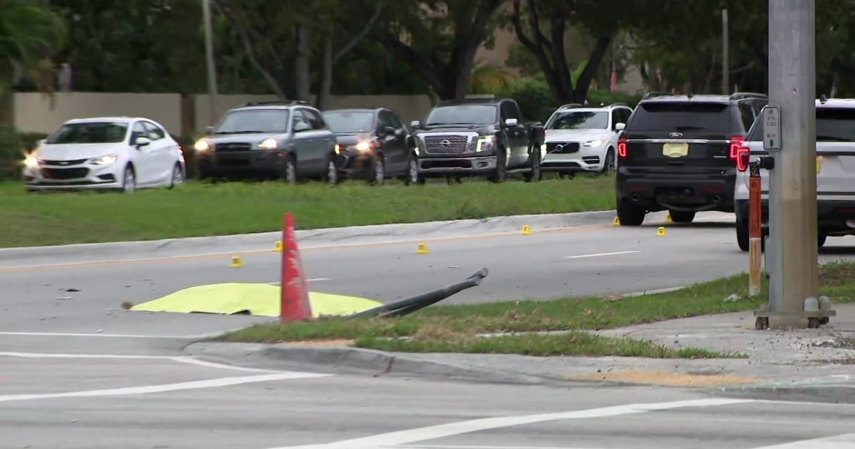 Elderly Man Struck, Killed By Vehicle In SW Miami - CBS Miami