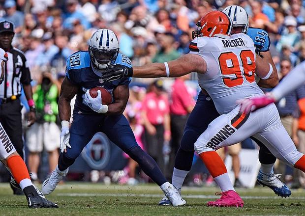 Cleveland Browns v Tennessee Titans 