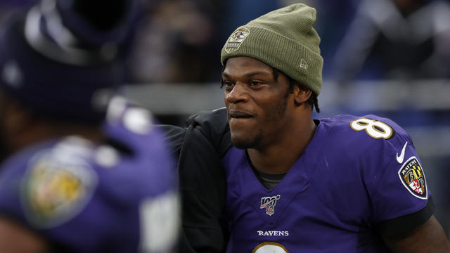 Lamar Jackson signs autographs for fans at Planet Fitness