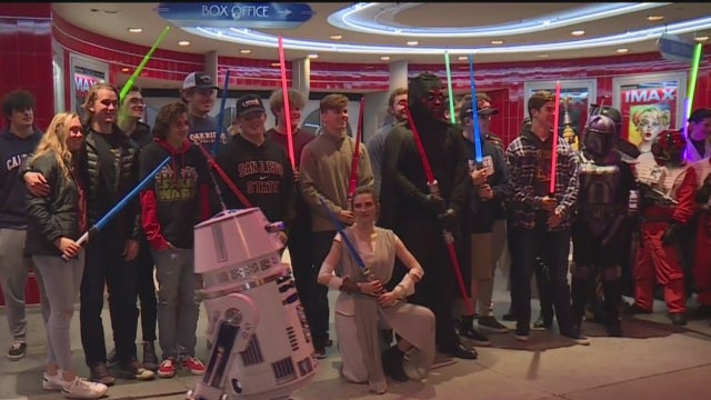 star-wars-premiere.jpg 
