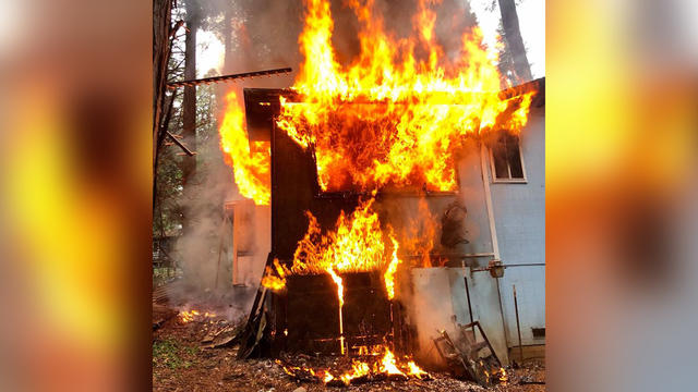 pollock-pines-house-fire.jpg 