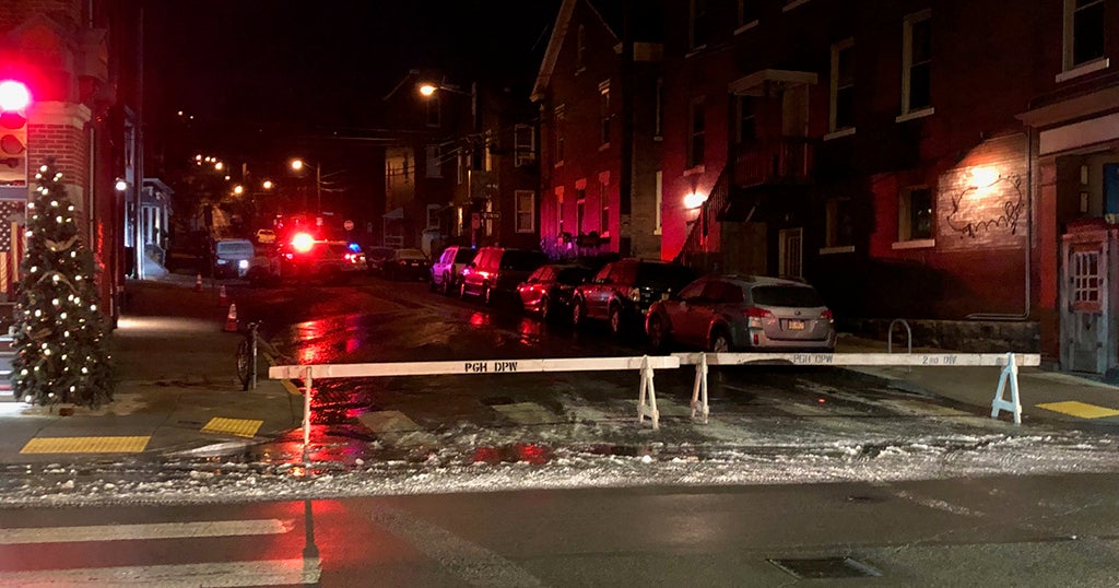 Water Main Break Causes Icy Conditions In Lawrenceville - CBS Pittsburgh