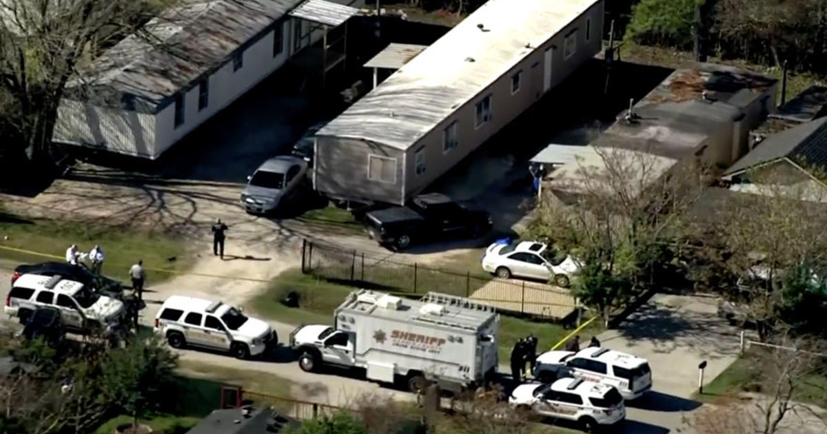 Texas Man Shoots, Kills 3 Suspects In Apparent Home Invasion - CBS Texas