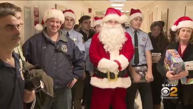 Nassau Junior Firefighters and Santa 