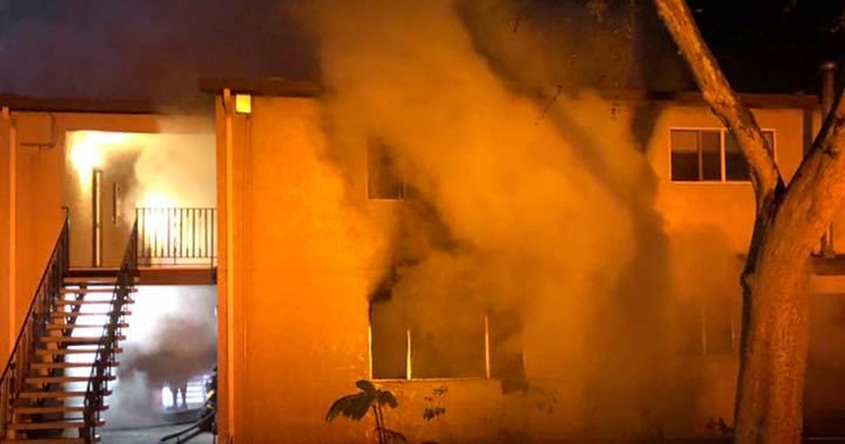 1 Dead, 5 People Displaced After Modesto Apartment Fire - CBS Sacramento