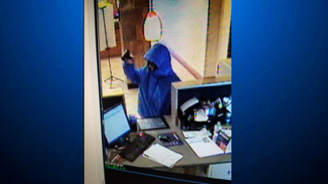 arvada-armed-robbery-suspect-credit-arvada-pd-1.png 